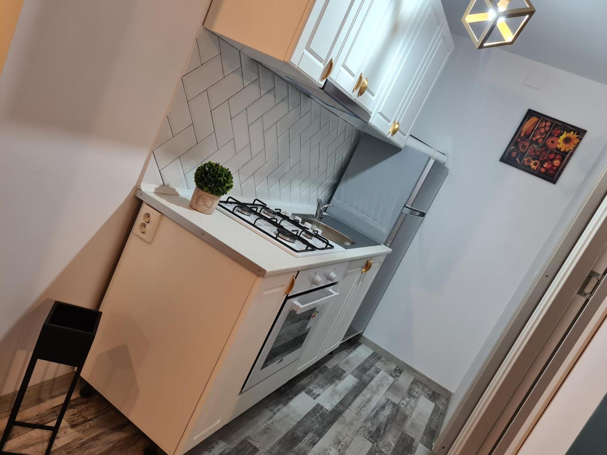 Luxury Mall First Apartments باكاو المظهر الخارجي الصورة