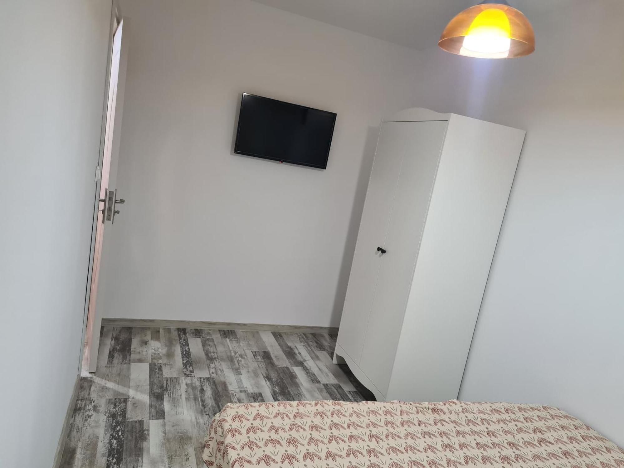 Luxury Mall First Apartments باكاو المظهر الخارجي الصورة